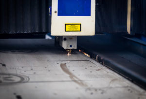carpenteria e taglio laser CARMET